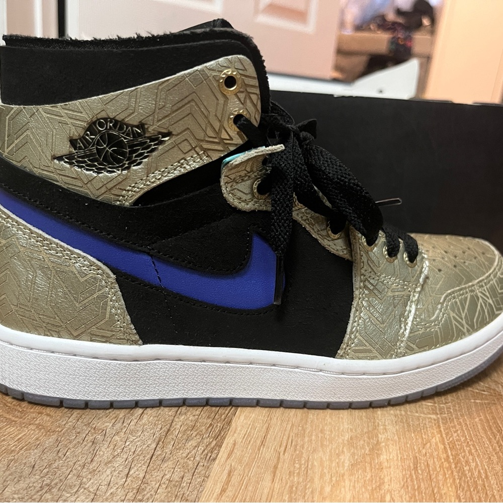 Jordan 1 High Zoom Air CMFT Size 6.5